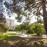 Les Jardins Du Luxembourg-3 By Interhome Апартаменты *