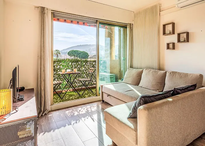 Les Jardins Du Luxembourg-3 By Interhome شقة Hyères