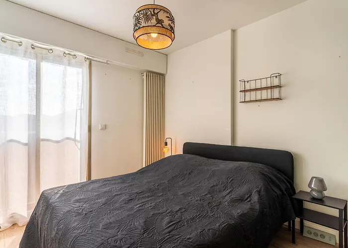 Les Jardins Du Luxembourg-3 By Interhome شقة Hyères