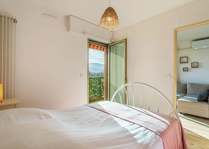 Διαμέρισμα Les Jardins Du Luxembourg-3 By Interhome