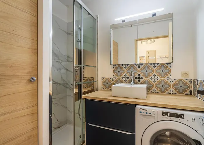 Les Jardins Du Luxembourg-3 By Interhome شقة