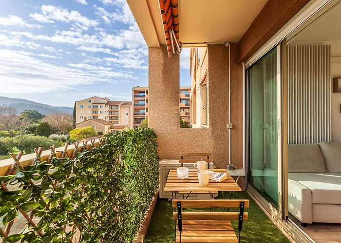 Les Jardins Du Luxembourg-3 By Interhome