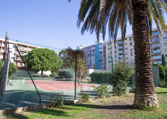 Διαμέρισμα Les Jardins Du Luxembourg-3 By Interhome Ιέρ